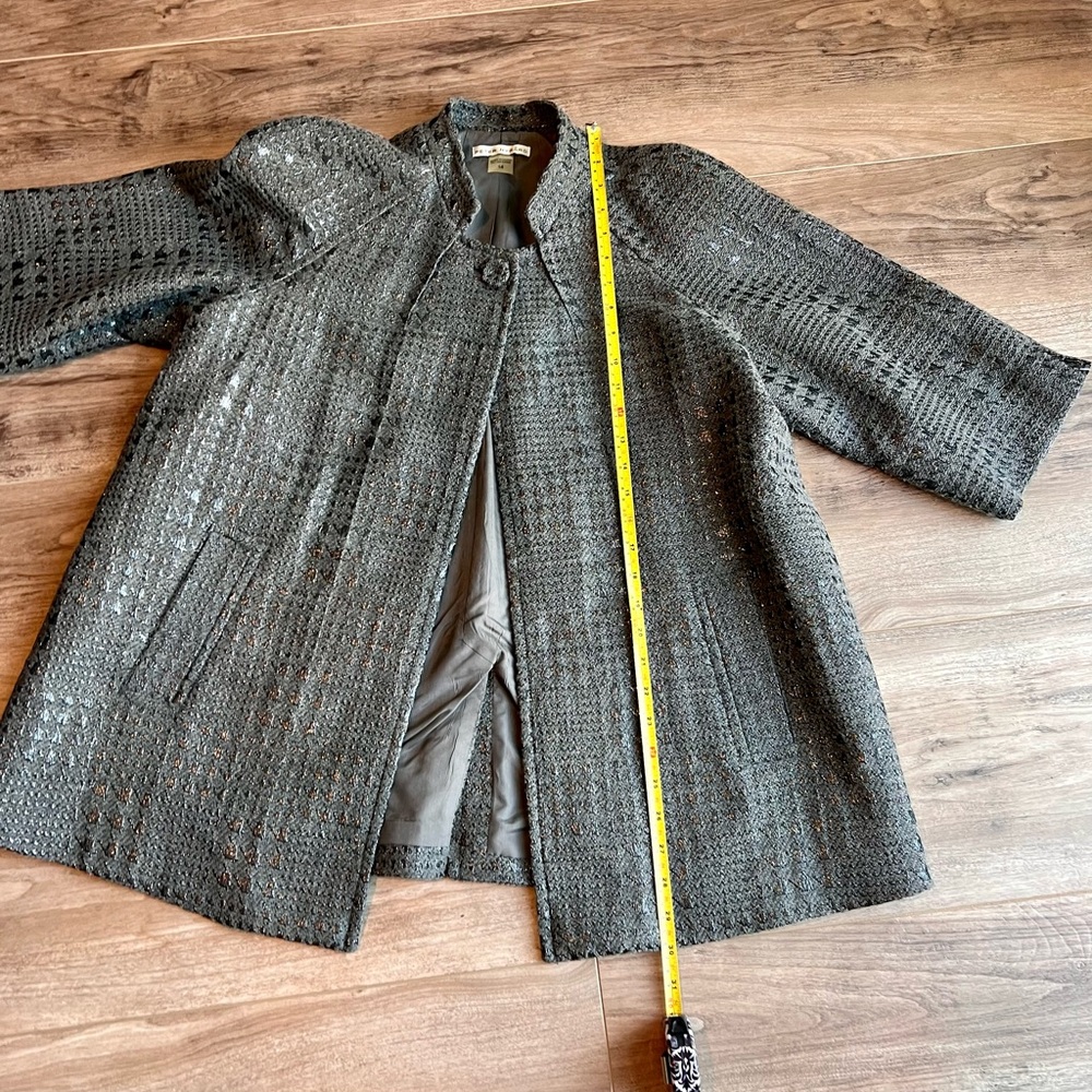 Peter Nygard Elegant Gray 2 piece suit Women's Skirt excellent condition 14 - Picture 8 of 16